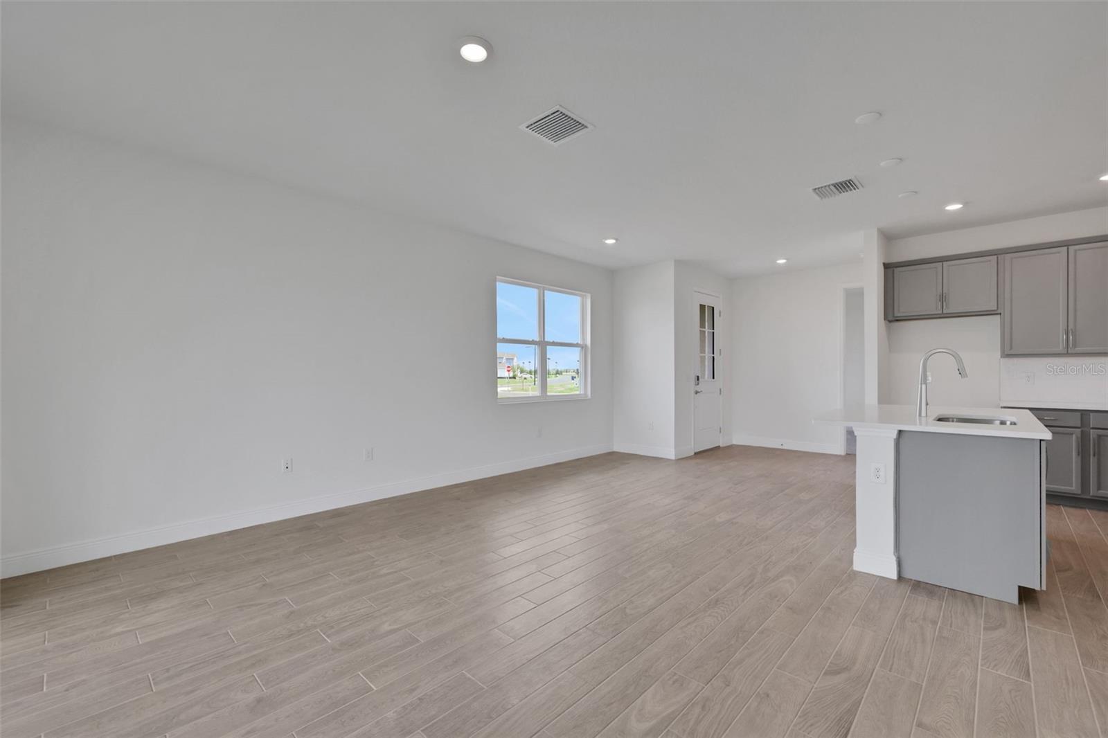 7551 SEA OAK CT — photo 5