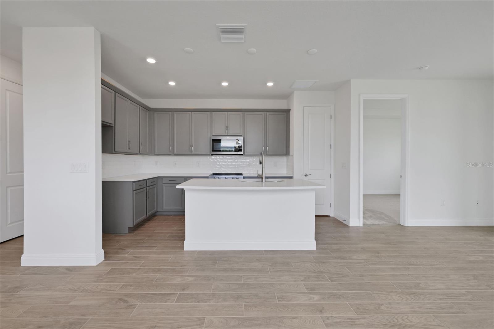7551 SEA OAK CT — photo 9