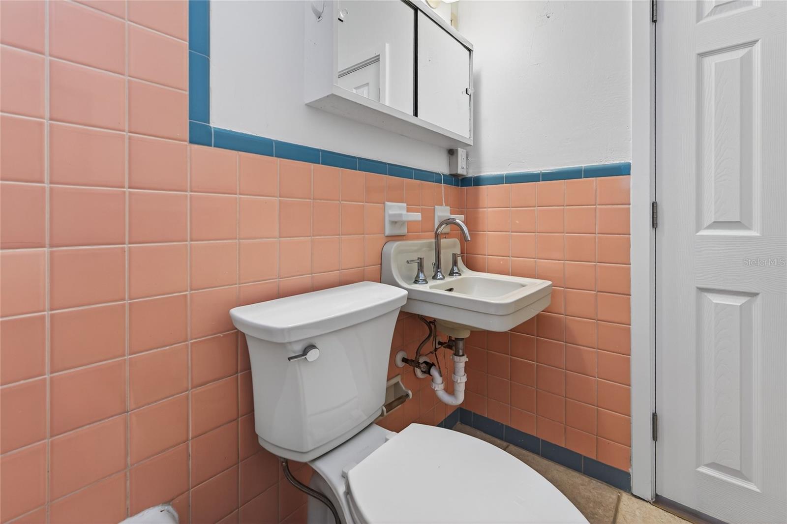 908 VILLAS DR #31 — photo 10