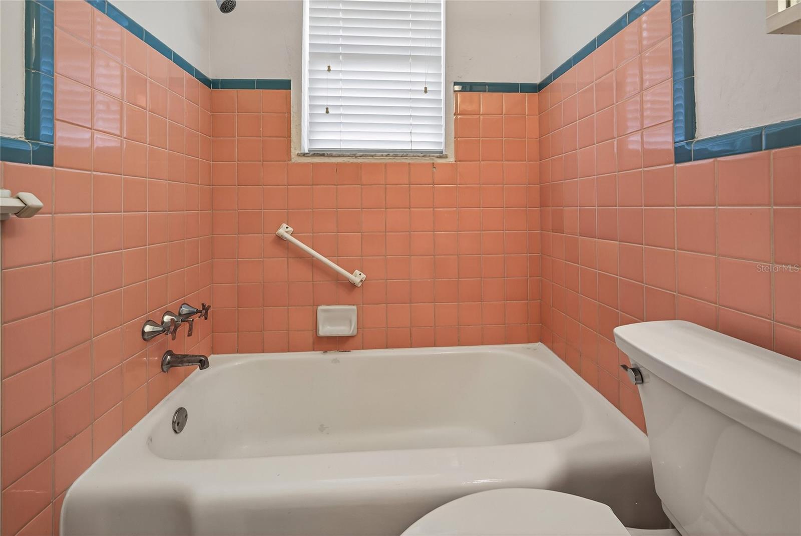 908 VILLAS DR #31 — photo 11