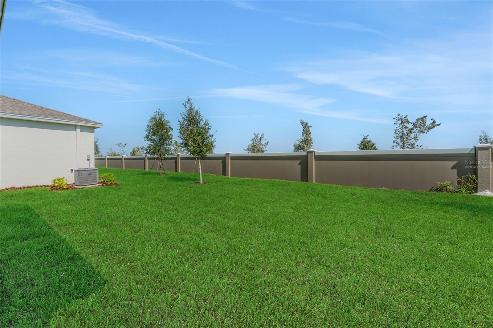 8112 SUNNY POINT TRL — photo 9