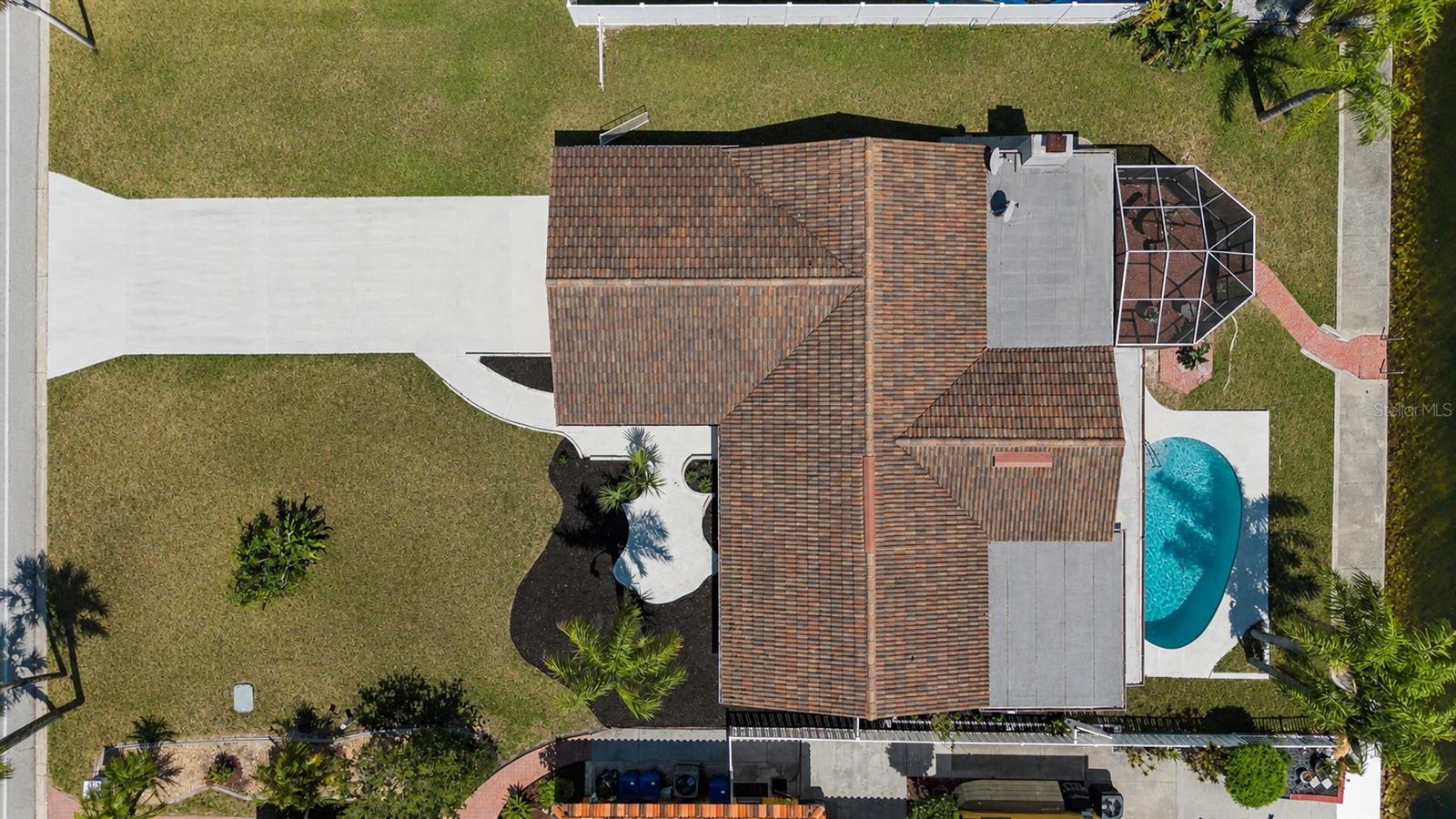 3340 FLORAMAR TER — photo 40