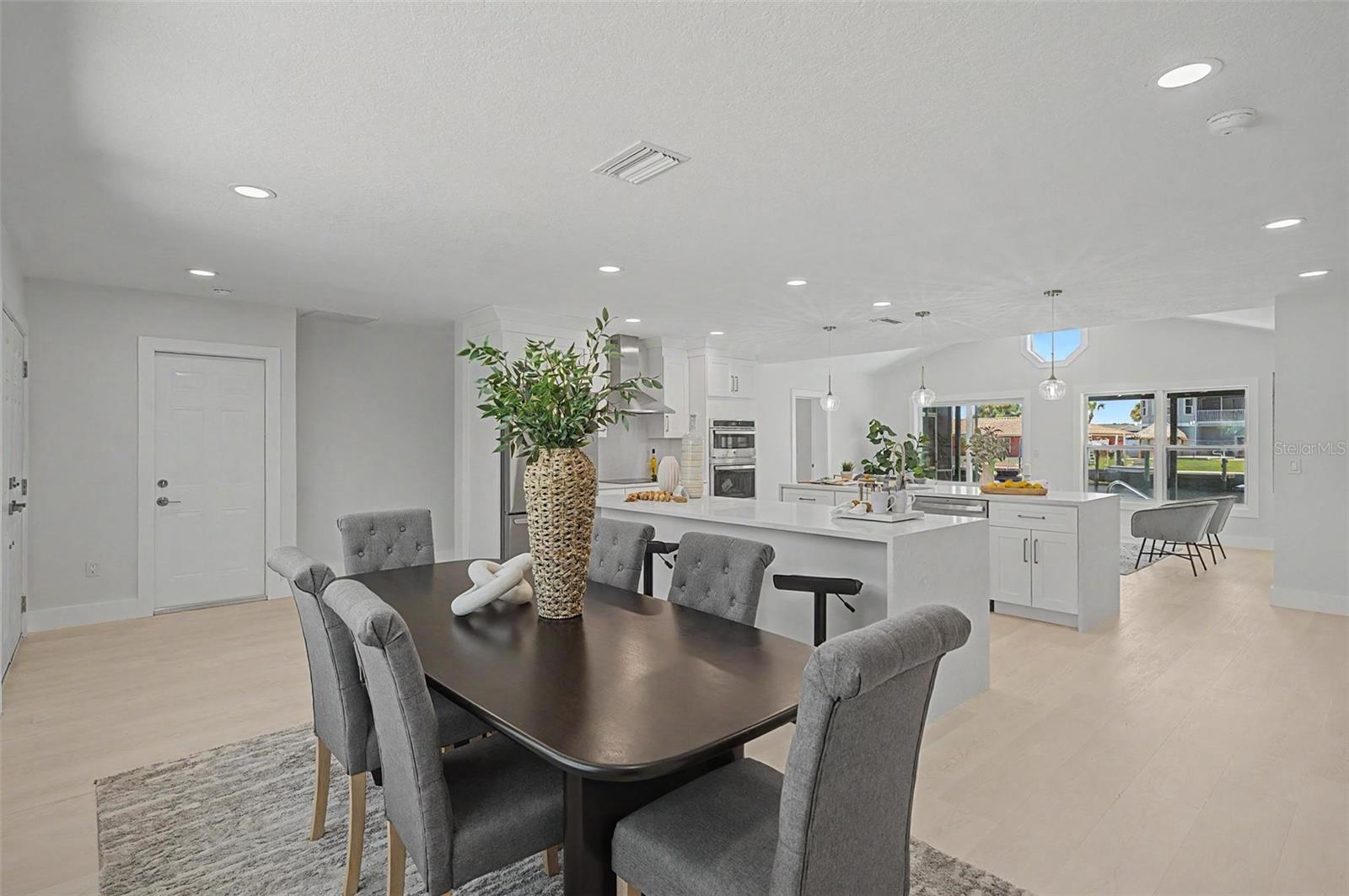 3340 FLORAMAR TER — photo 3