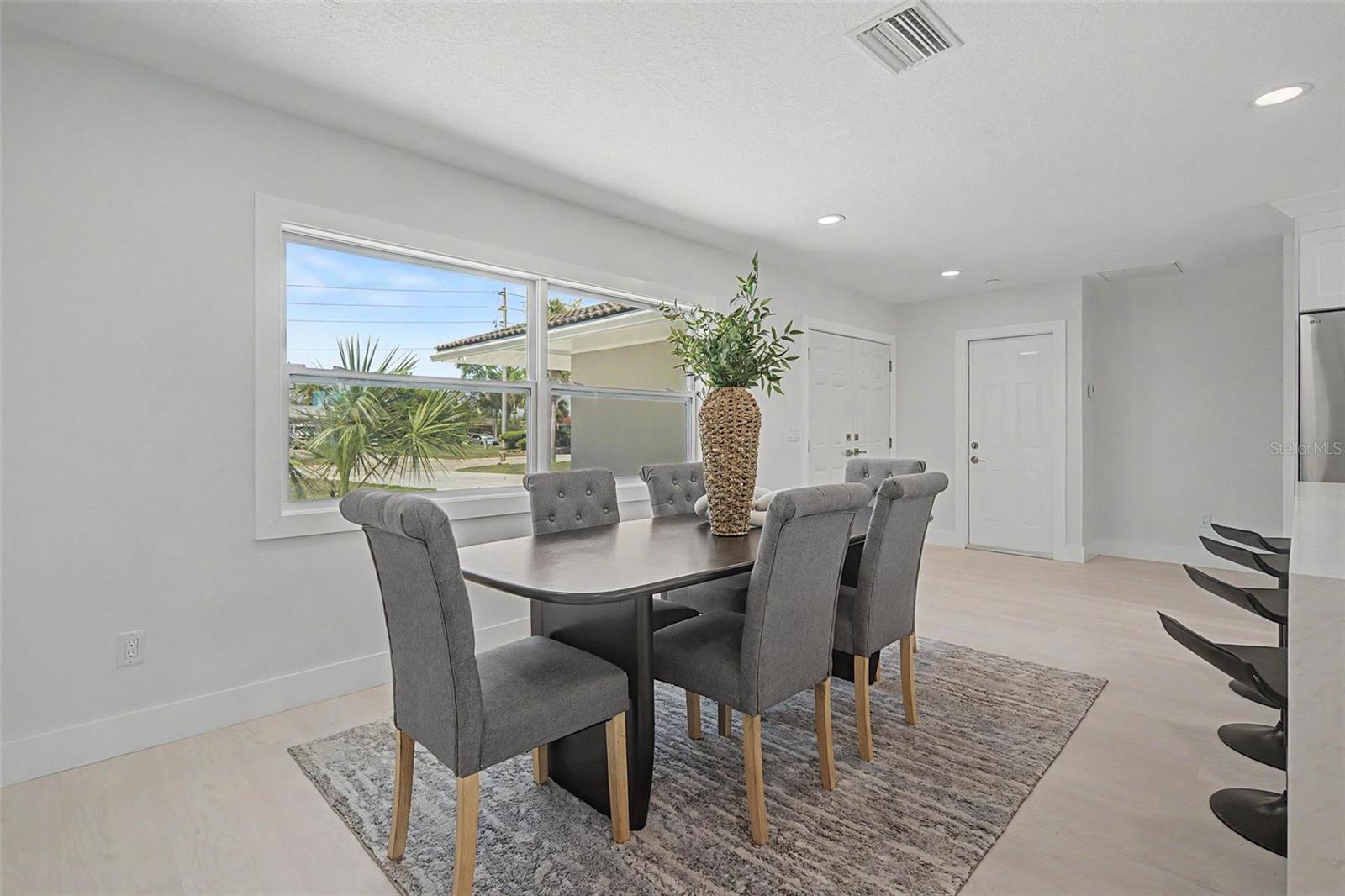 3340 FLORAMAR TER — photo 2