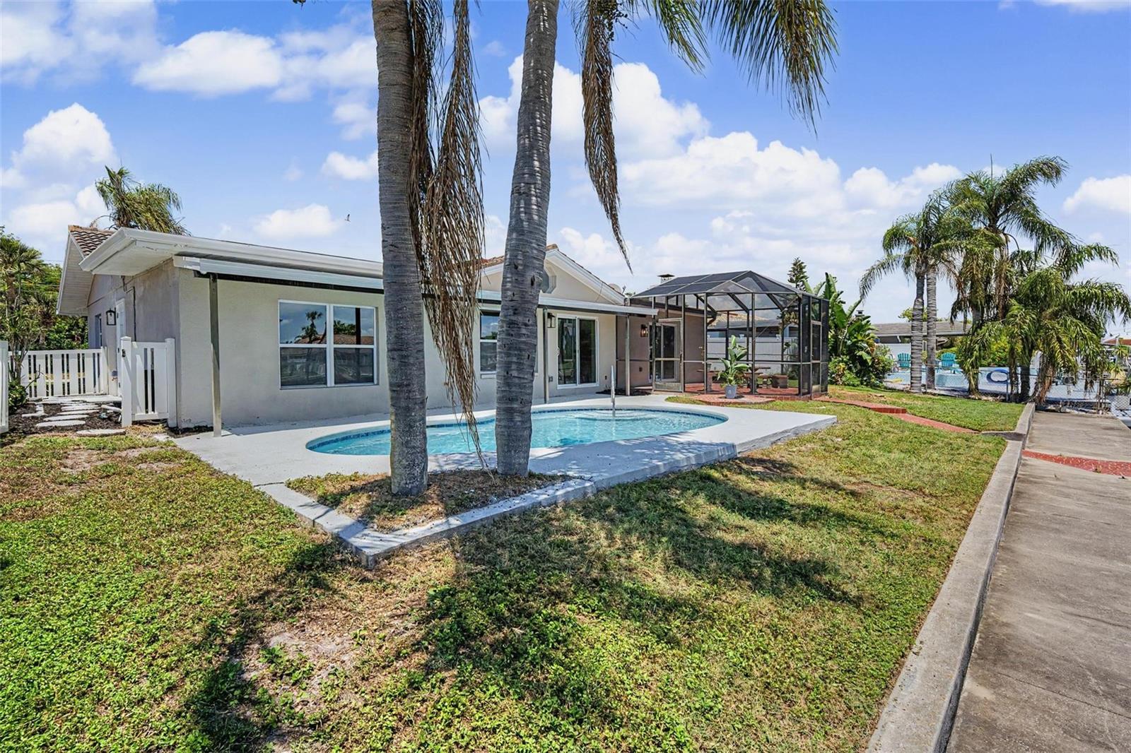 3340 FLORAMAR TER — photo 32