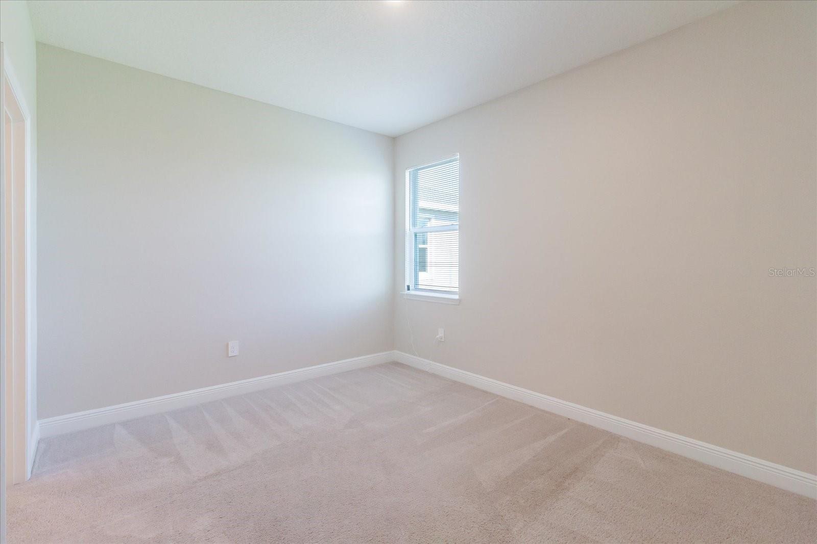 16725 BARNWOOD PL — photo 21