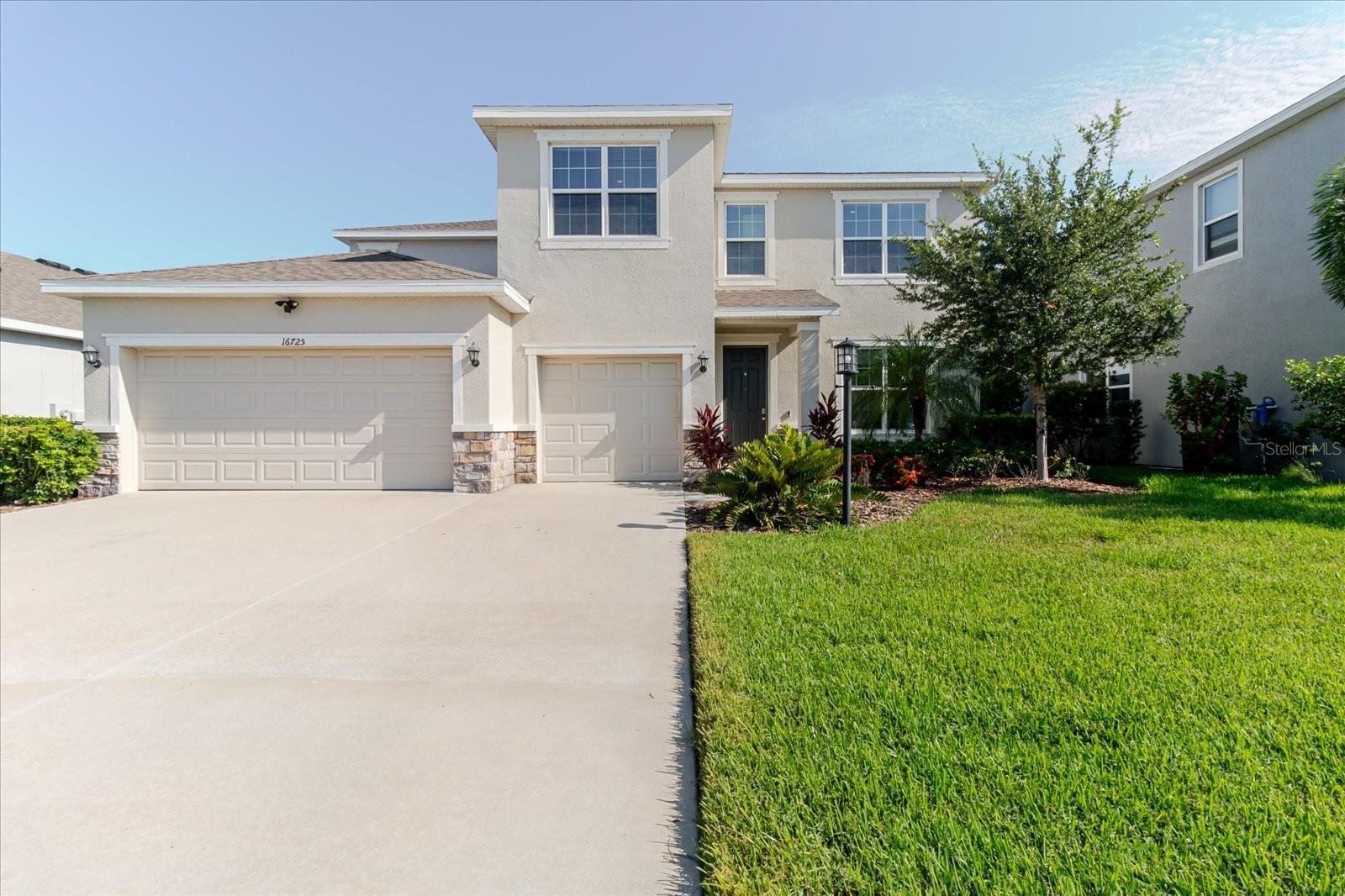 16725 BARNWOOD PL — photo 3