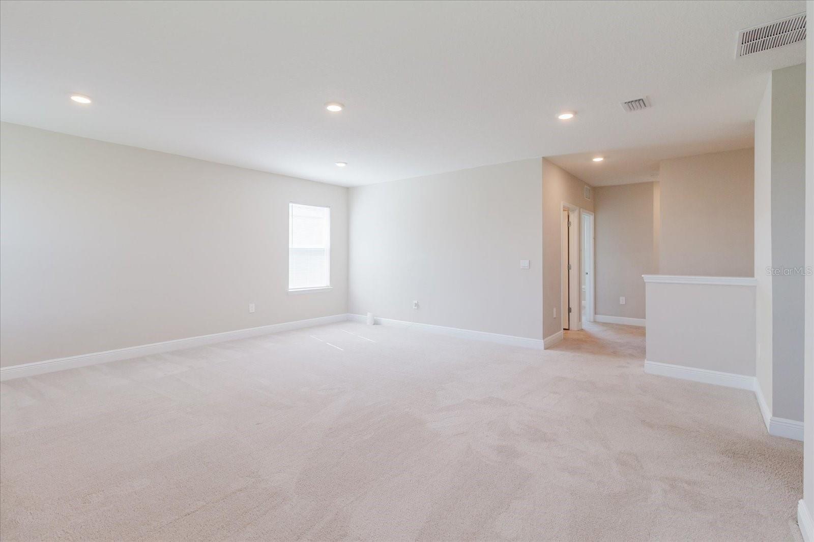 16725 BARNWOOD PL — photo 34