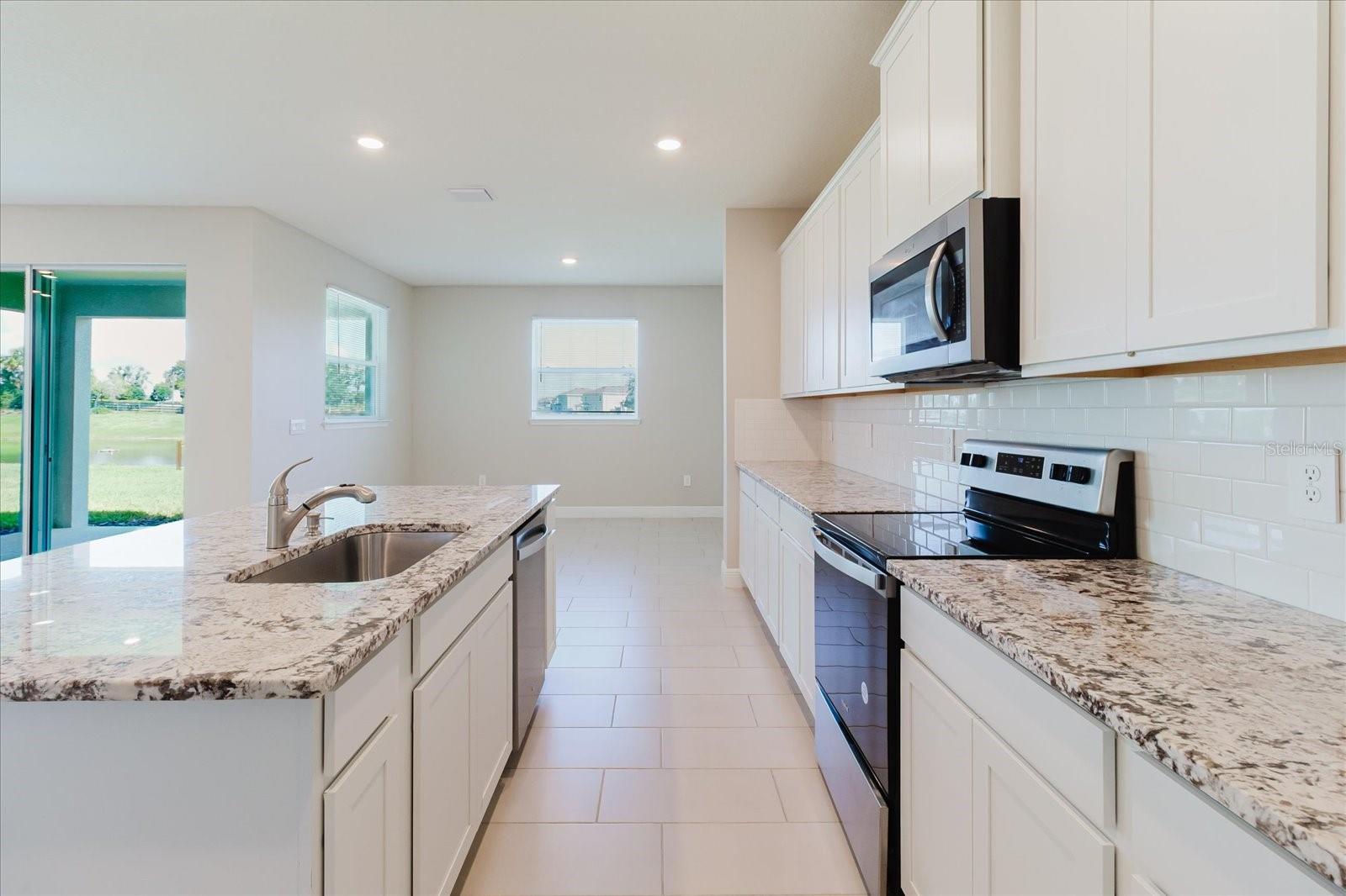 16725 BARNWOOD PL — photo 15