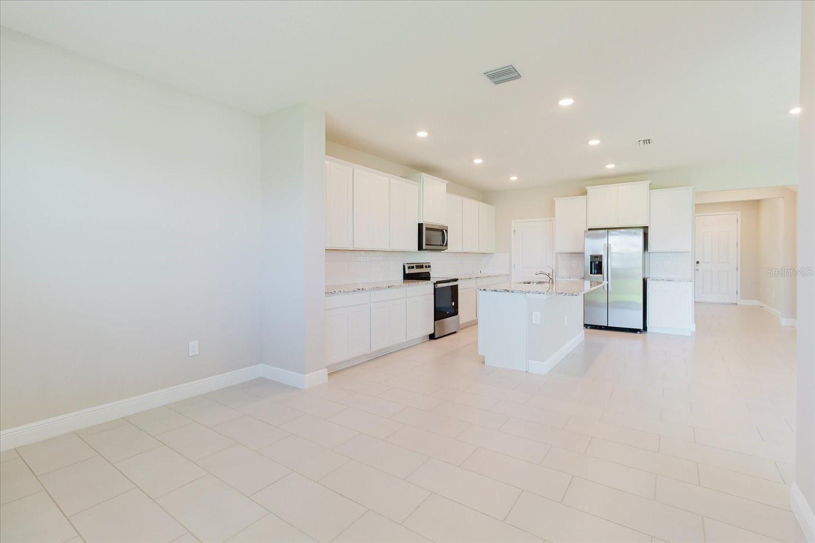 16725 BARNWOOD PL — photo 20
