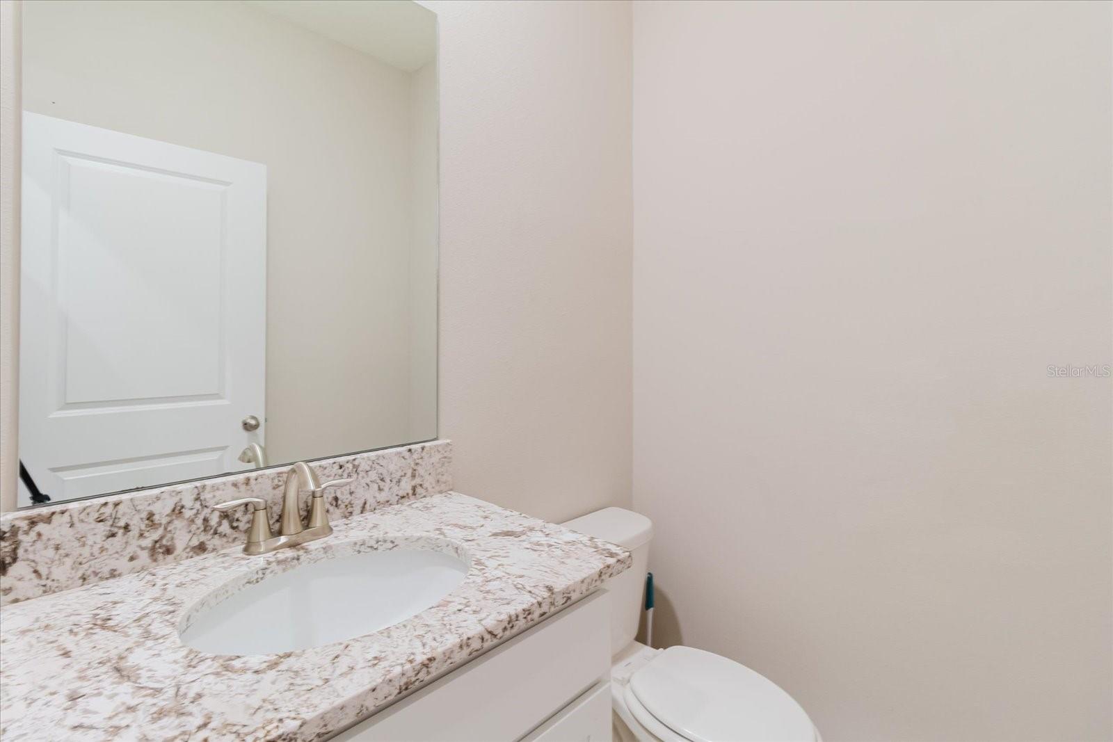 16725 BARNWOOD PL — photo 27