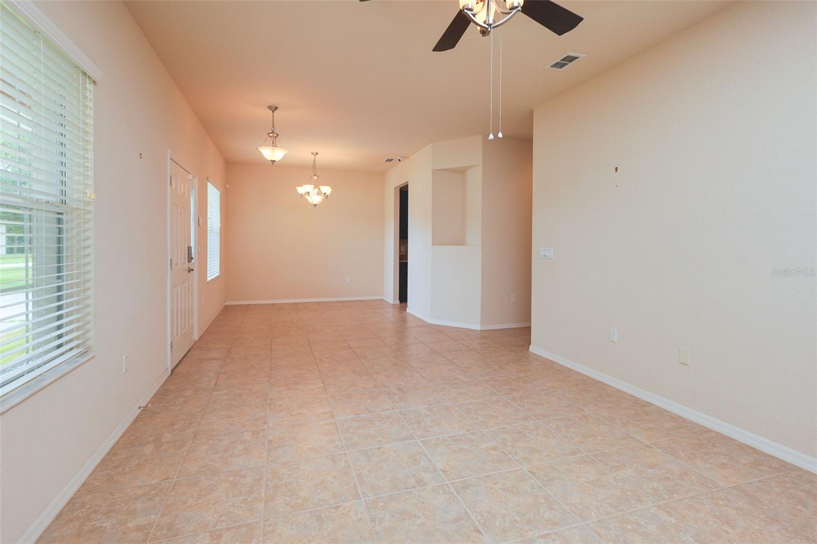 6019 EVANSBROOK DR — photo 8