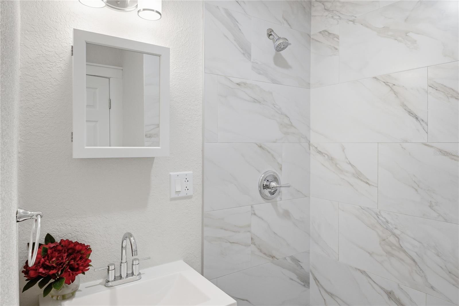 6338 ABERDEEN AVE — photo 20