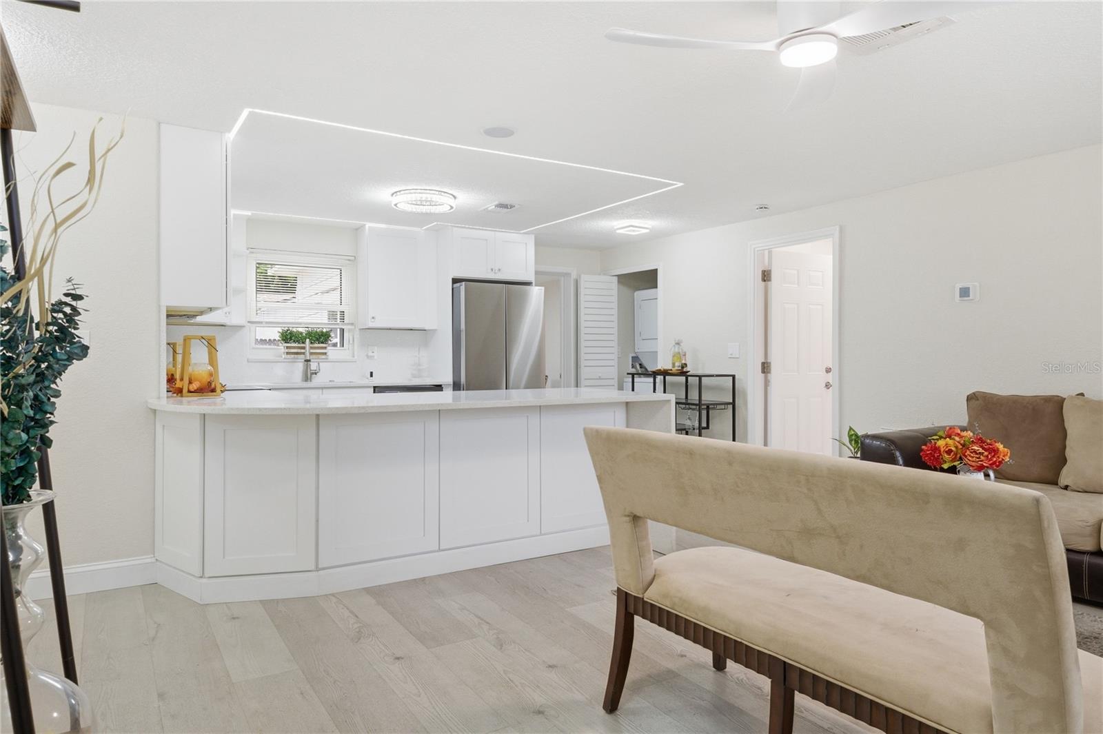 6338 ABERDEEN AVE — photo 8