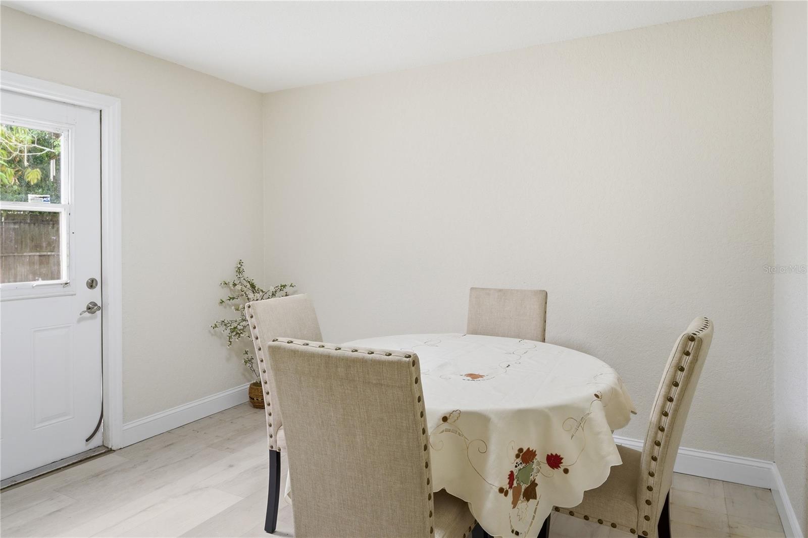 6338 ABERDEEN AVE — photo 17