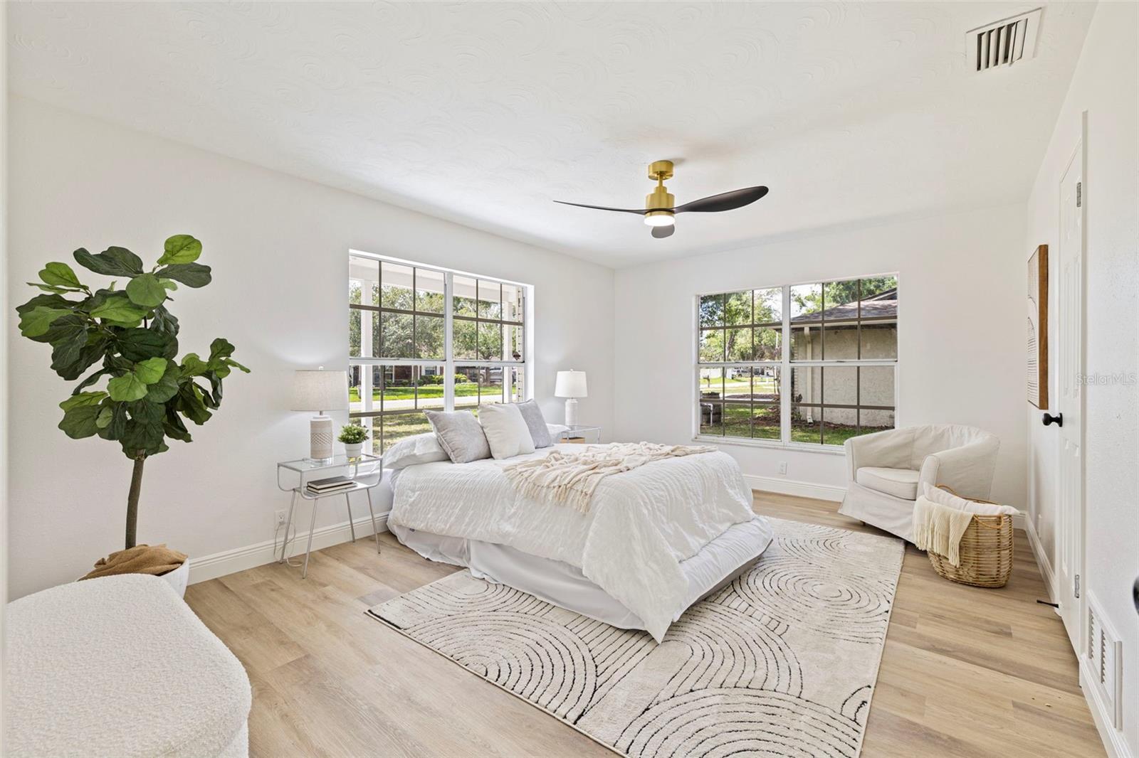 3651 GREATWOOD CT — photo 19