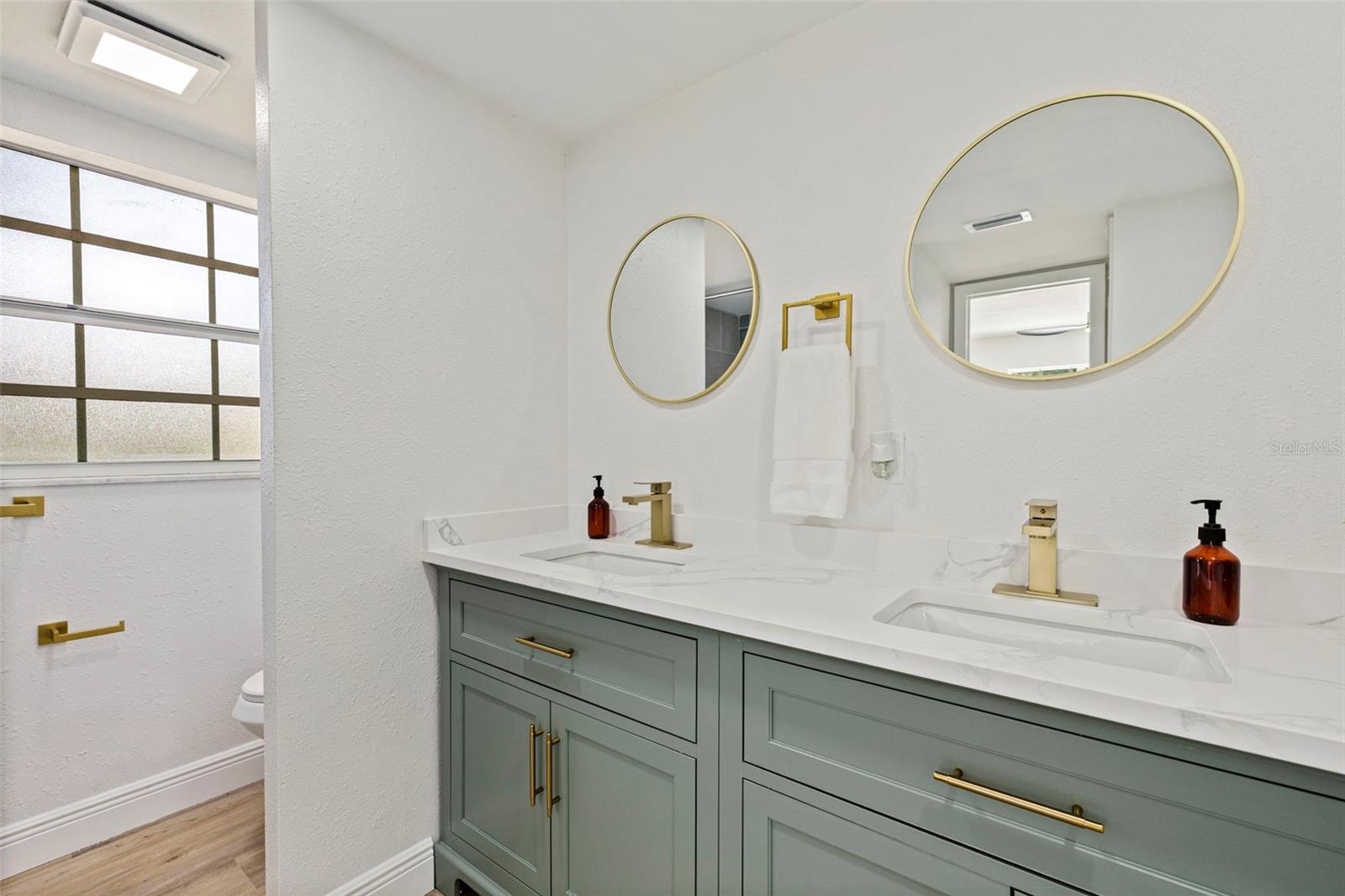 3651 GREATWOOD CT — photo 21