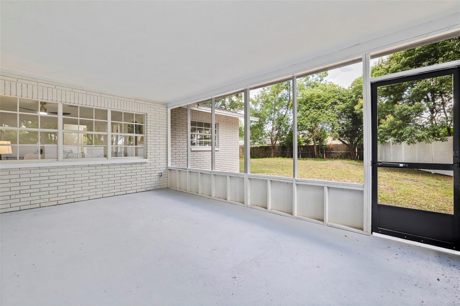 3651 GREATWOOD CT — photo 30