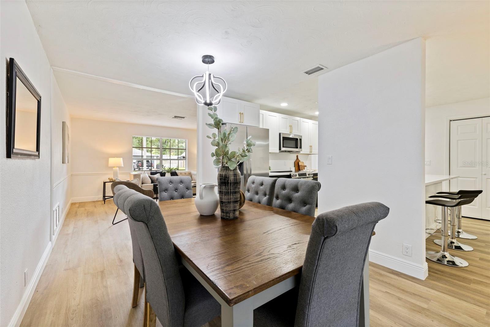 3651 GREATWOOD CT — photo 8