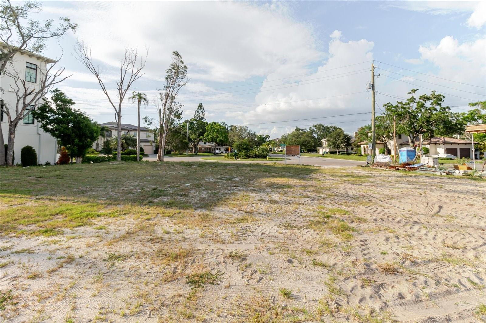 5102 W LONGFELLOW AVE — photo 47