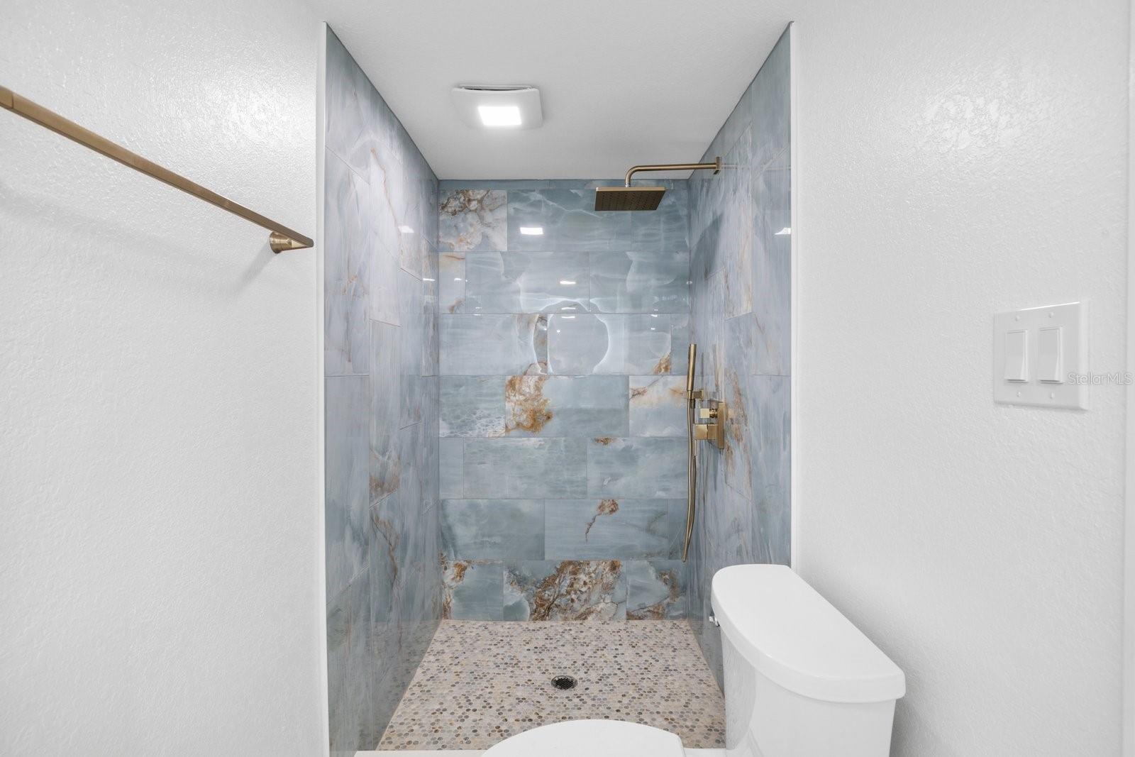 280 41ST AVE — photo 30