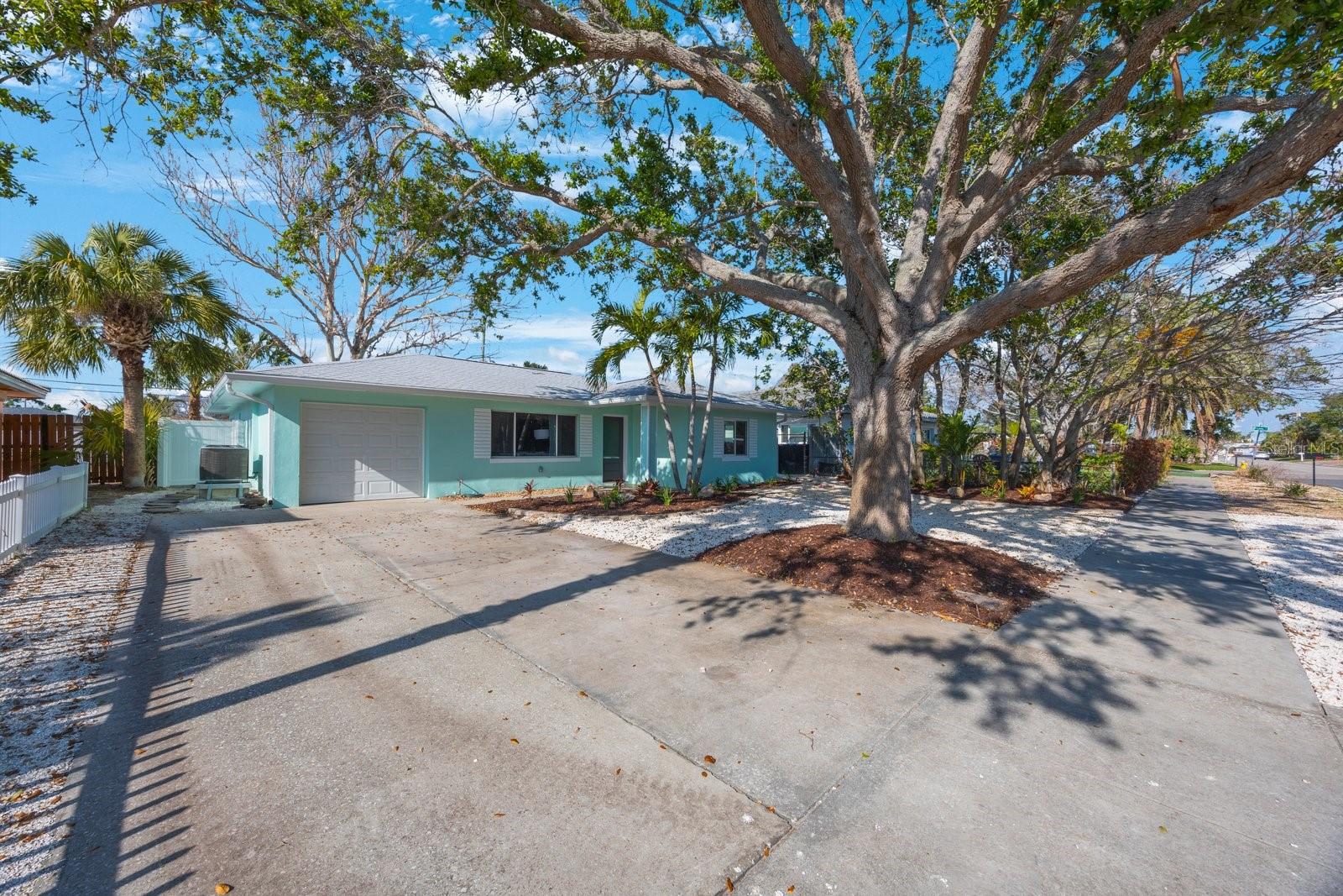 280 41ST AVE — photo 55