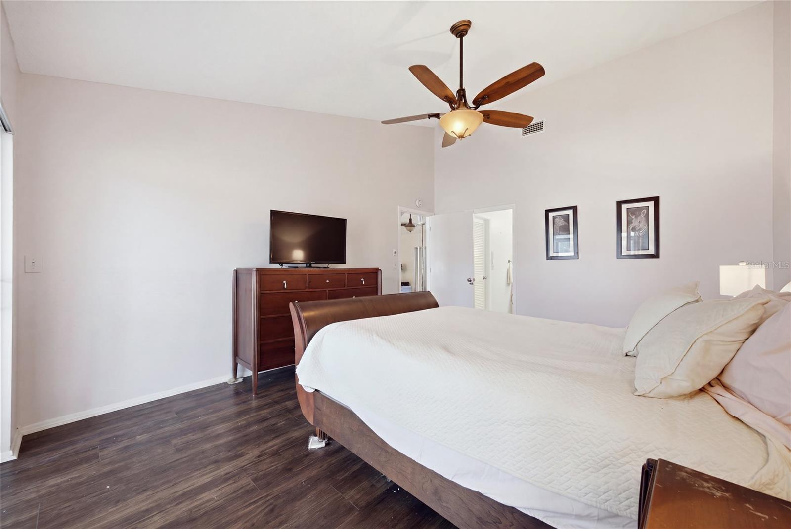 3670 IMPERIAL RIDGE PKWY — photo 15