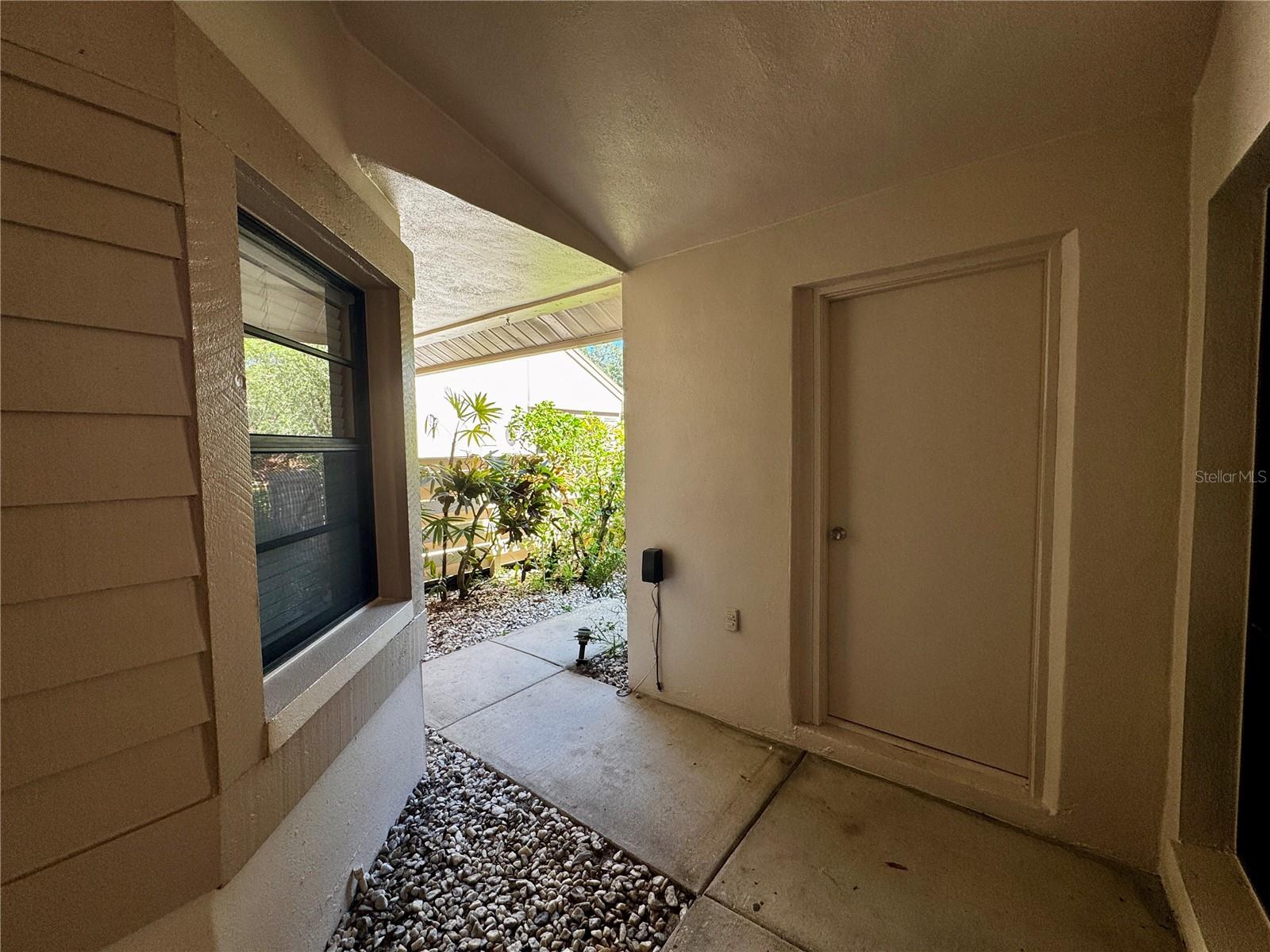 3670 IMPERIAL RIDGE PKWY — photo 32