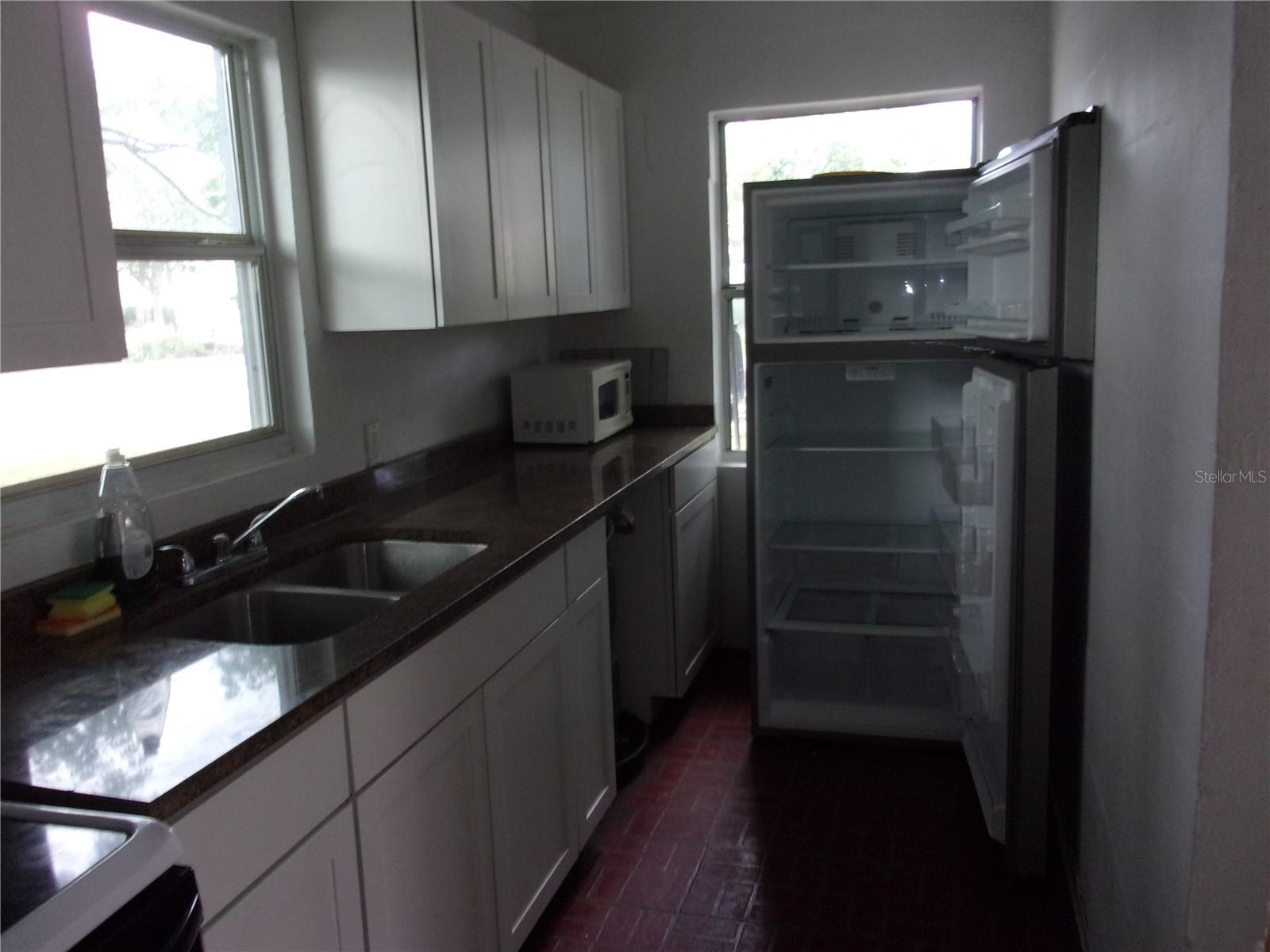 5214 7TH ST — photo 7