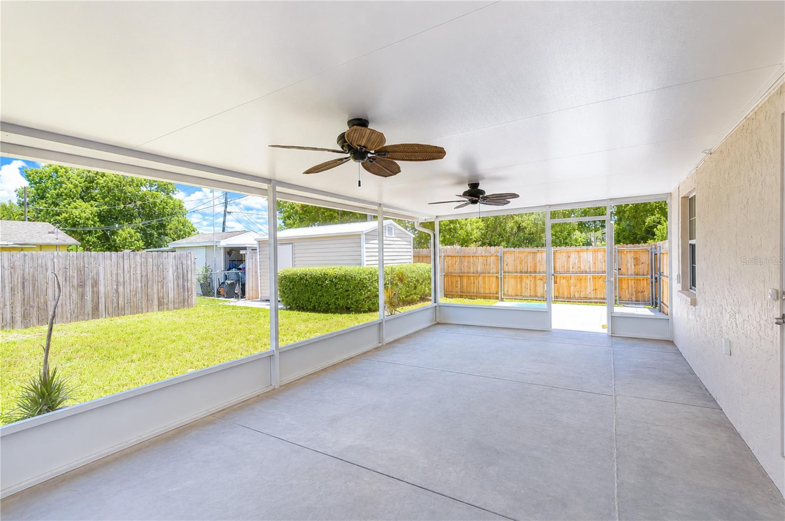 2101 W HAMILTON AVE — photo 24