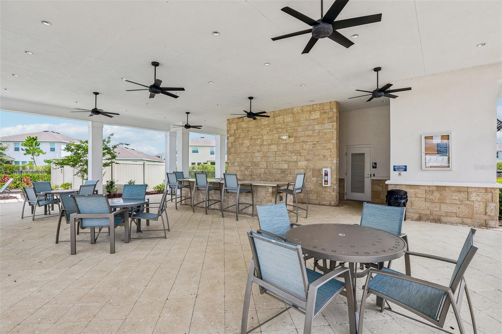 327 MANGROVE MANOR DR — photo 28