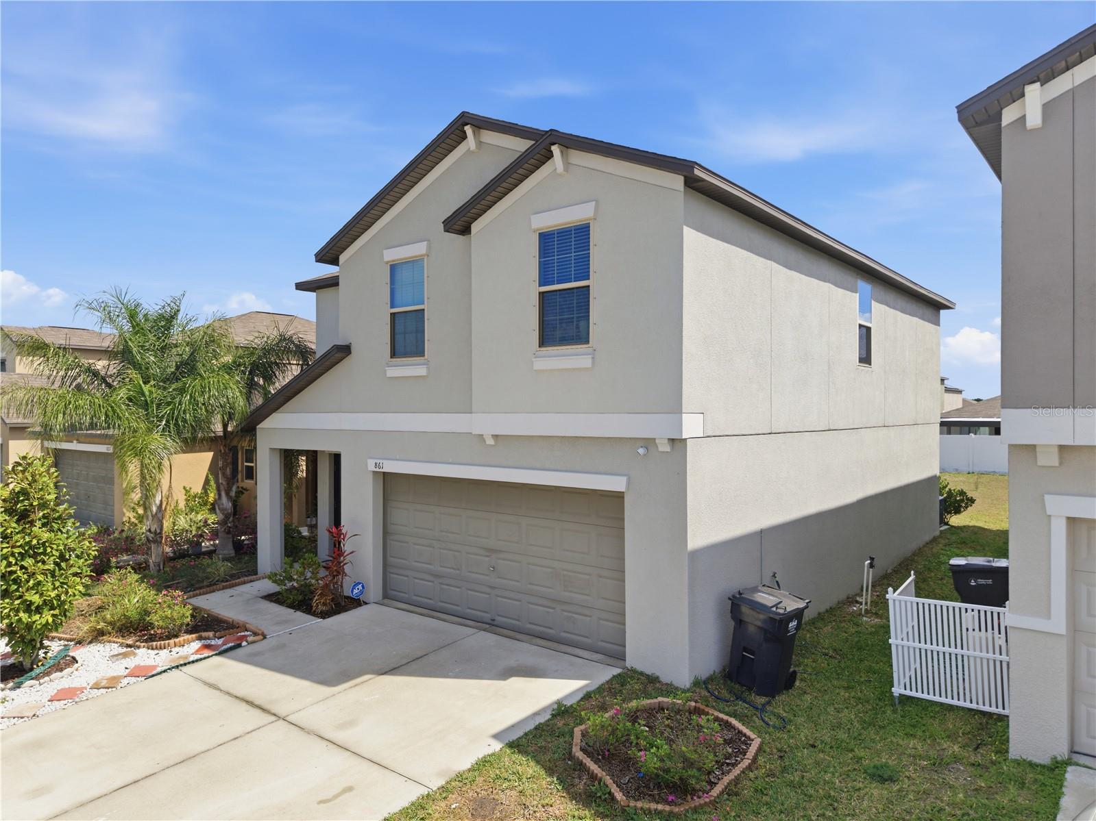 861 OLIVE CONCH ST — photo 2