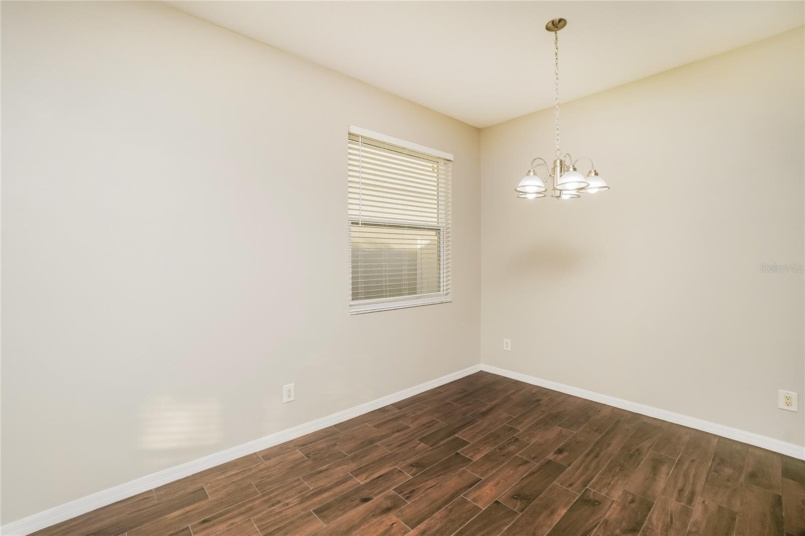 3610 BENERAID ST — photo 6