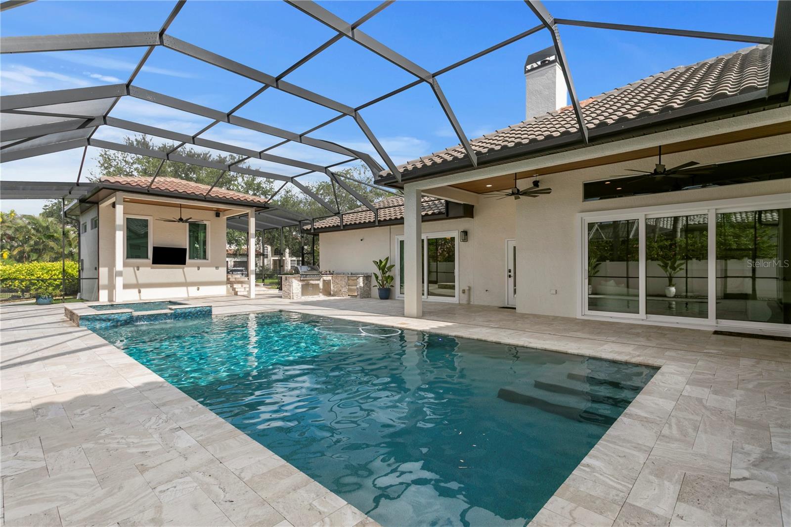 1230 DARLINGTON OAK CIR NE — photo 9