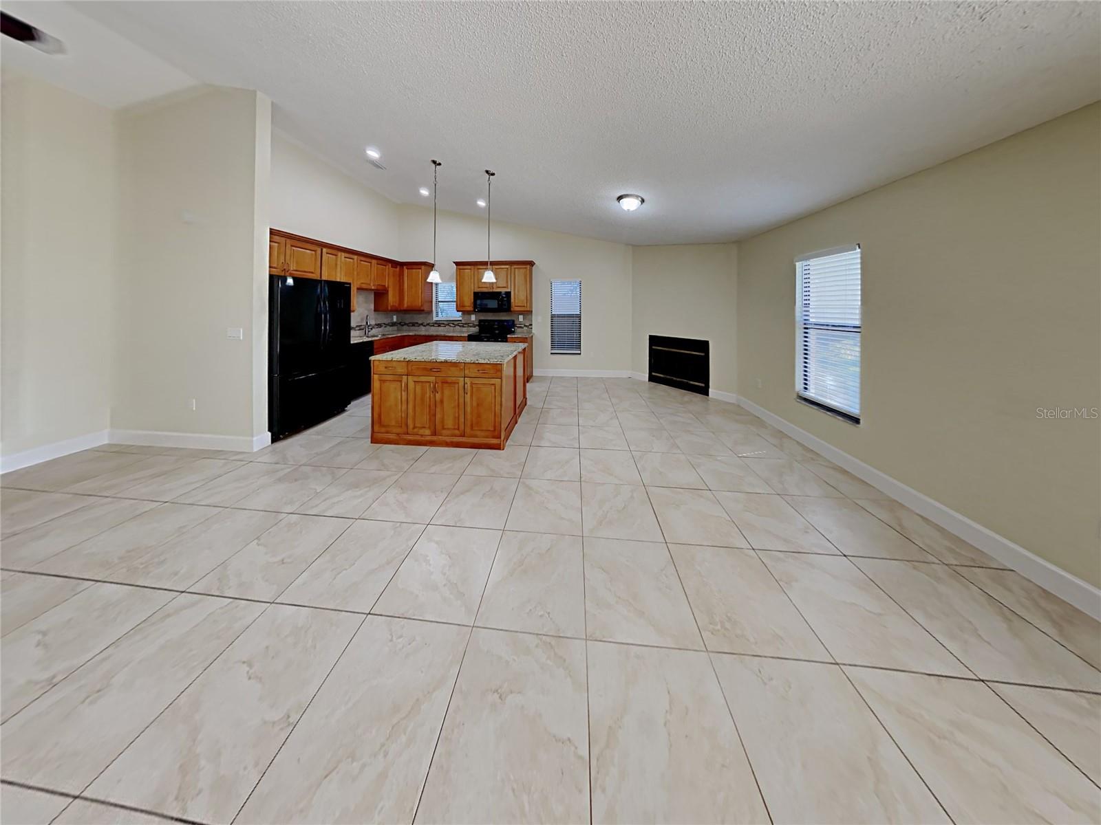 1320 NOELL BLVD — photo 5