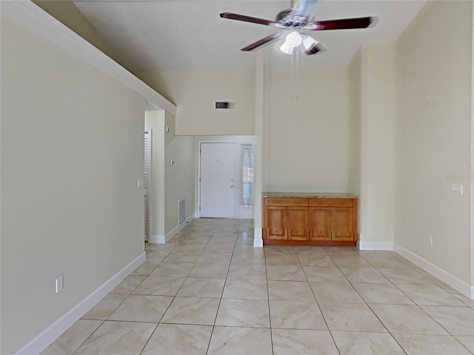 1320 NOELL BLVD — photo 3
