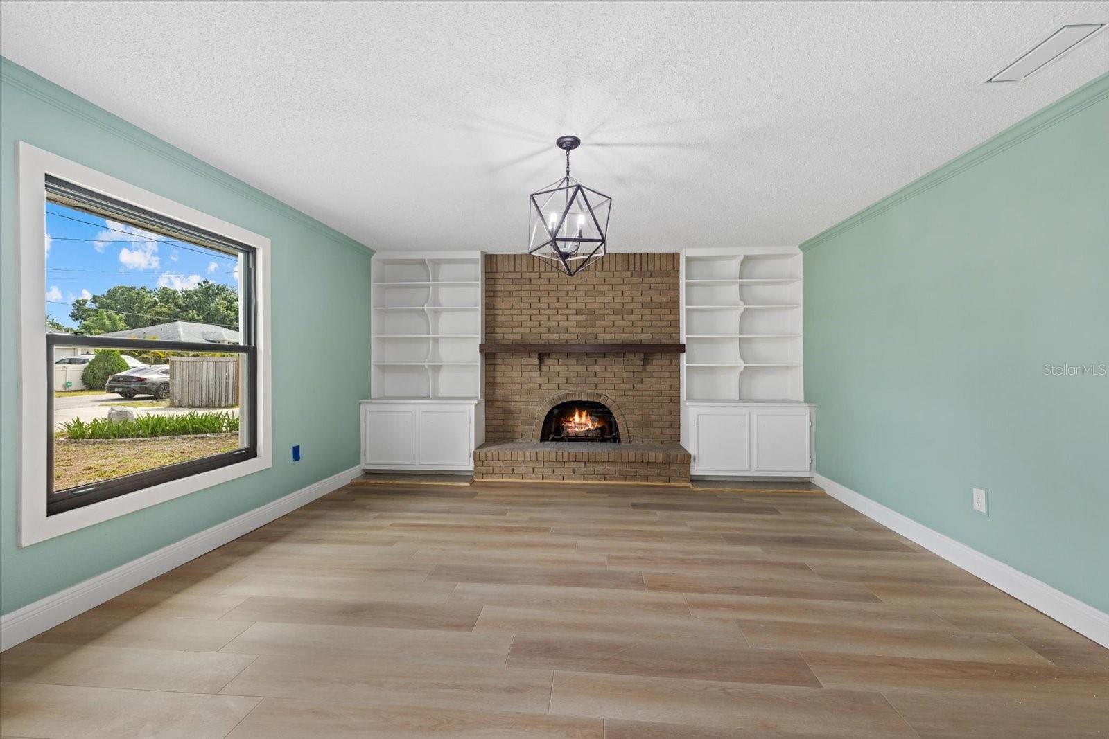 2818 OLYMPIC ST — photo 5