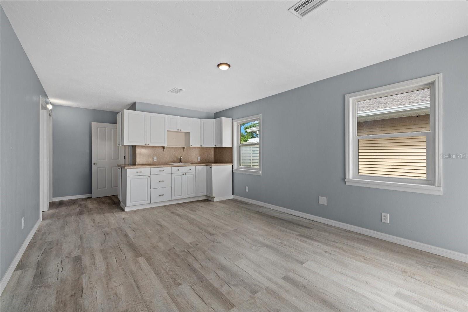 2818 OLYMPIC ST — photo 30