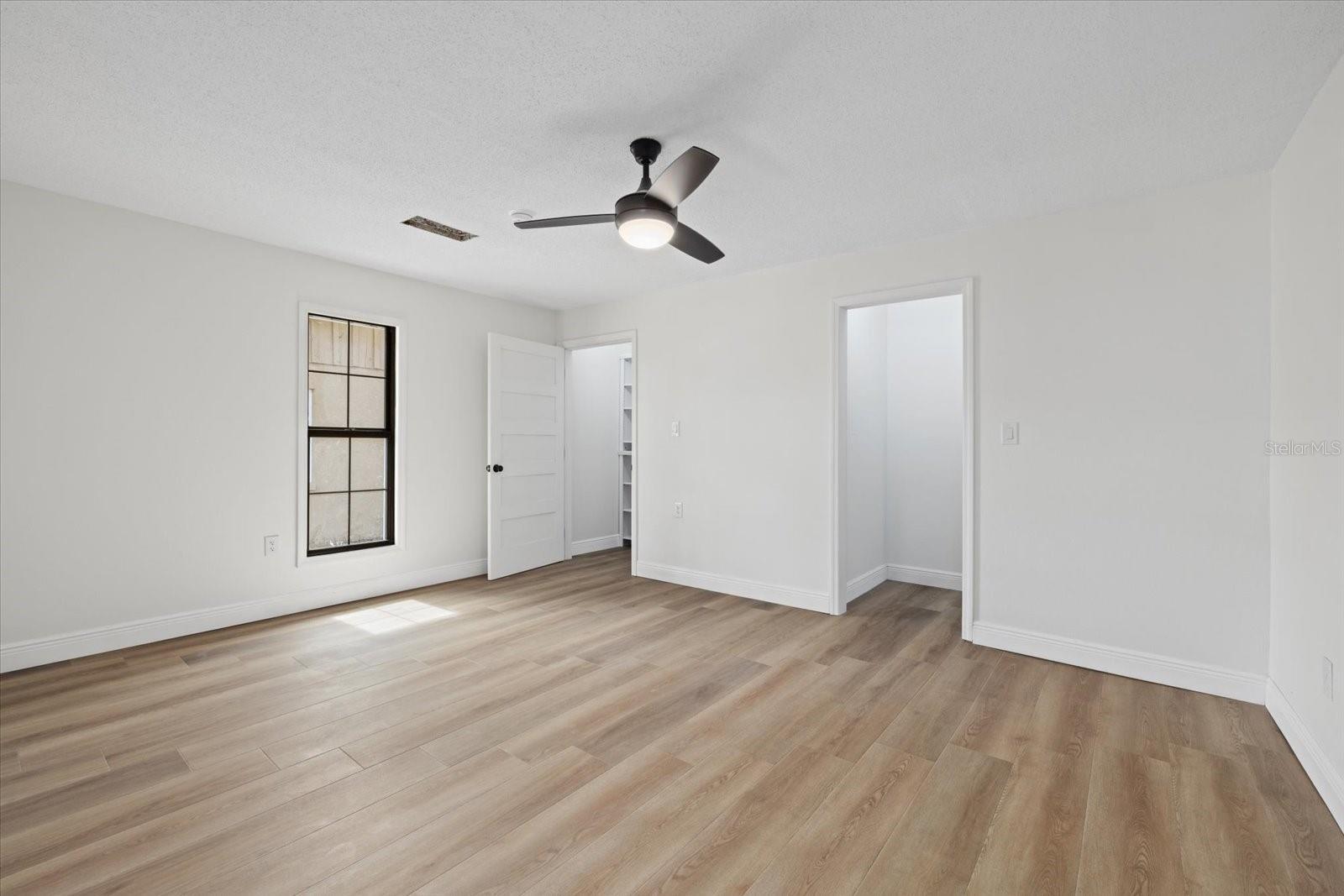 2818 OLYMPIC ST — photo 11