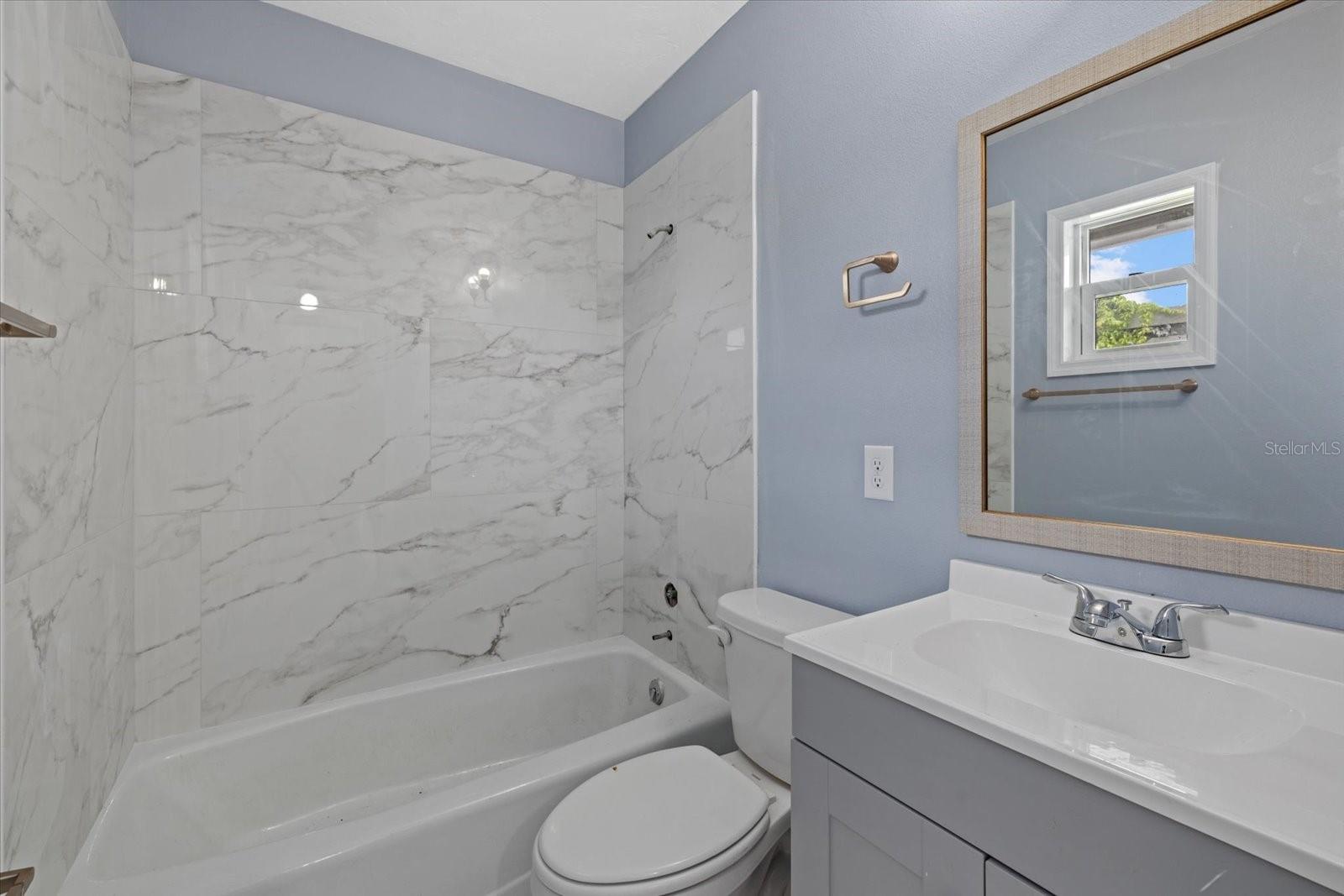 2818 OLYMPIC ST — photo 32