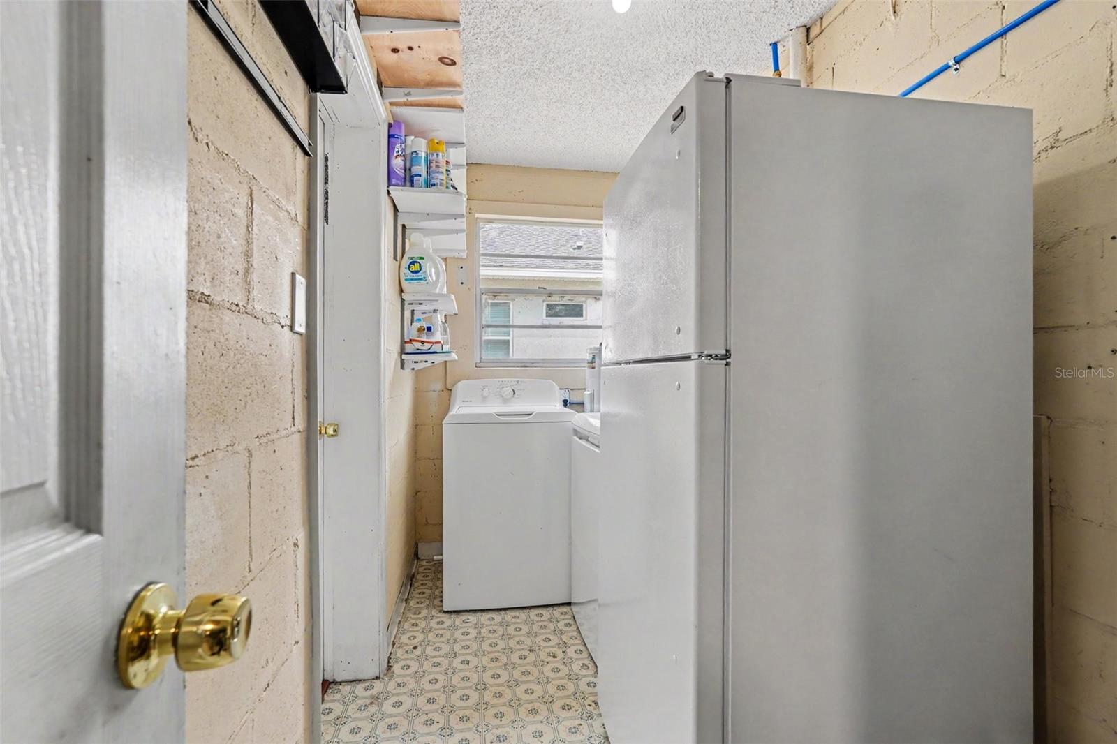 7206 ALAFIA DR — photo 19