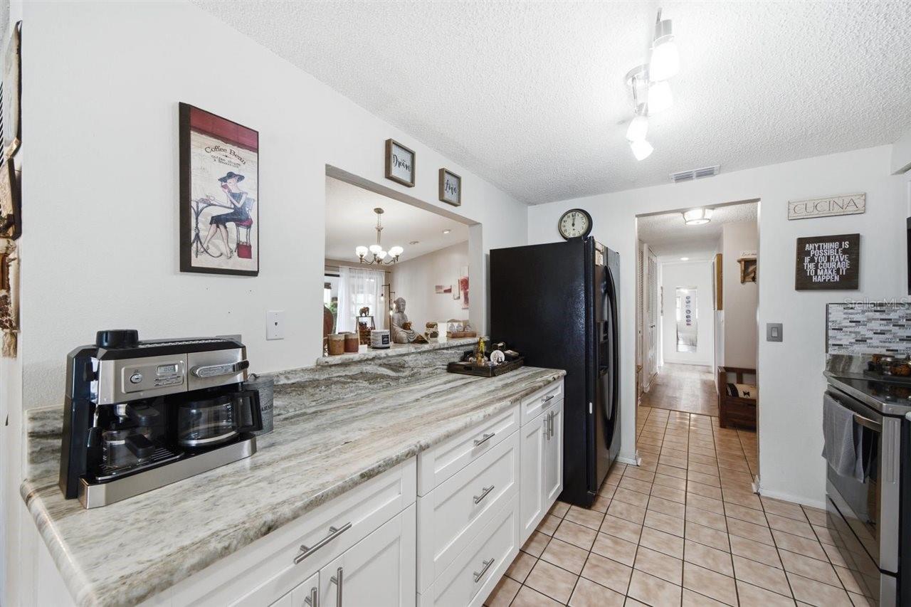 5309 BLACK PINE DR — photo 8
