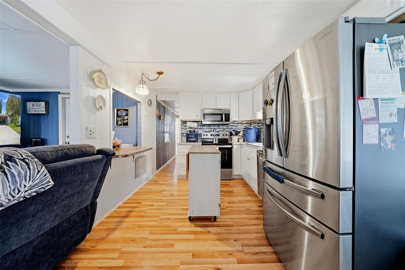 6439 TOWER DR — photo 9