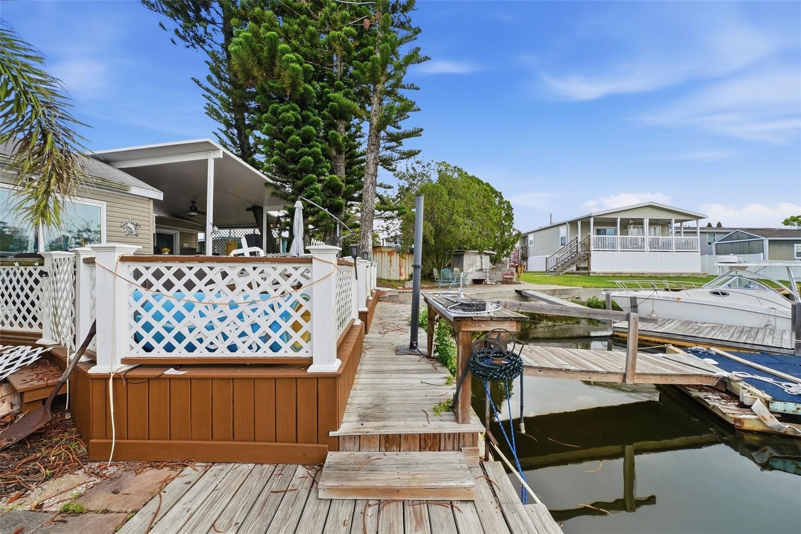 6439 TOWER DR — photo 30