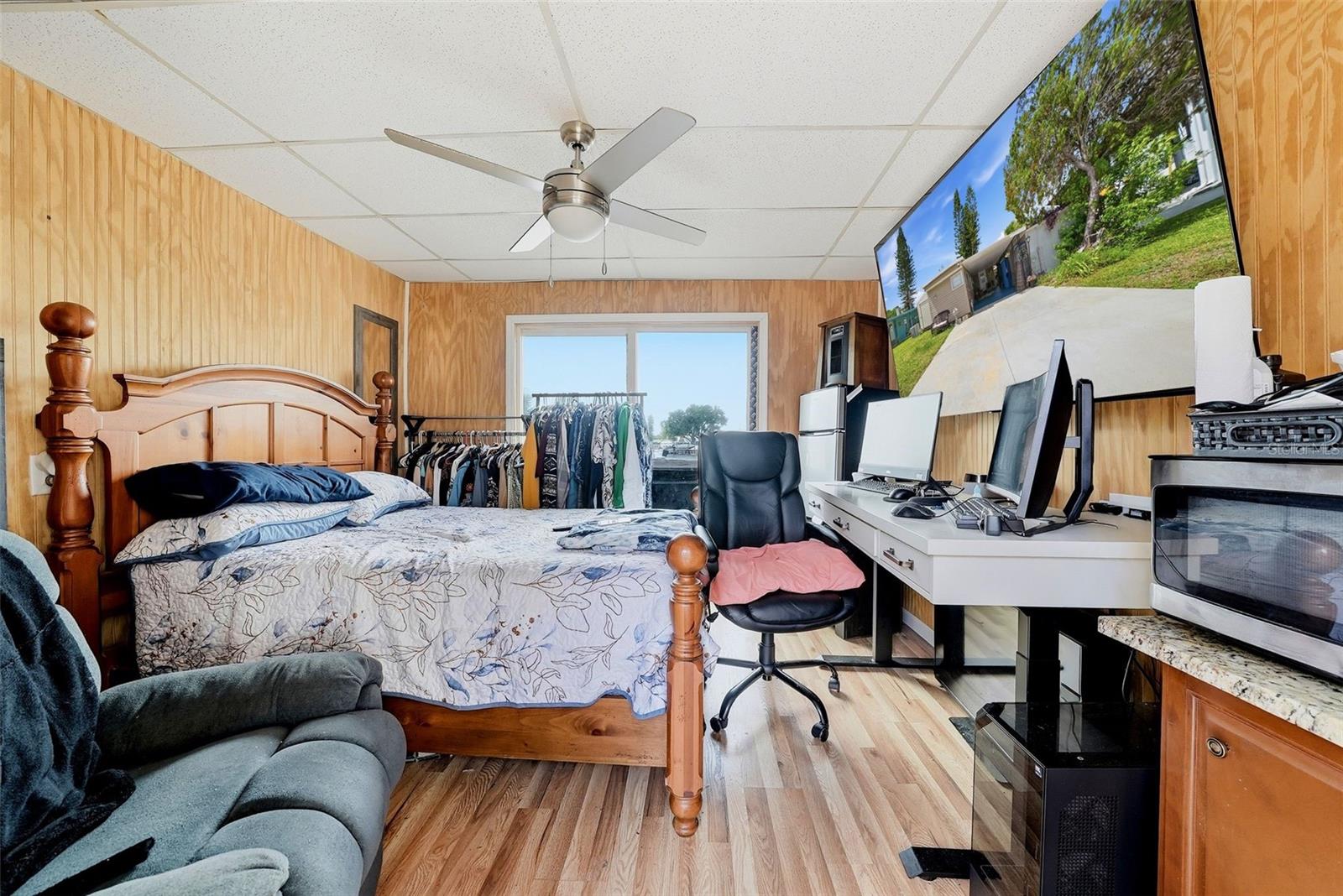 6439 TOWER DR — photo 18
