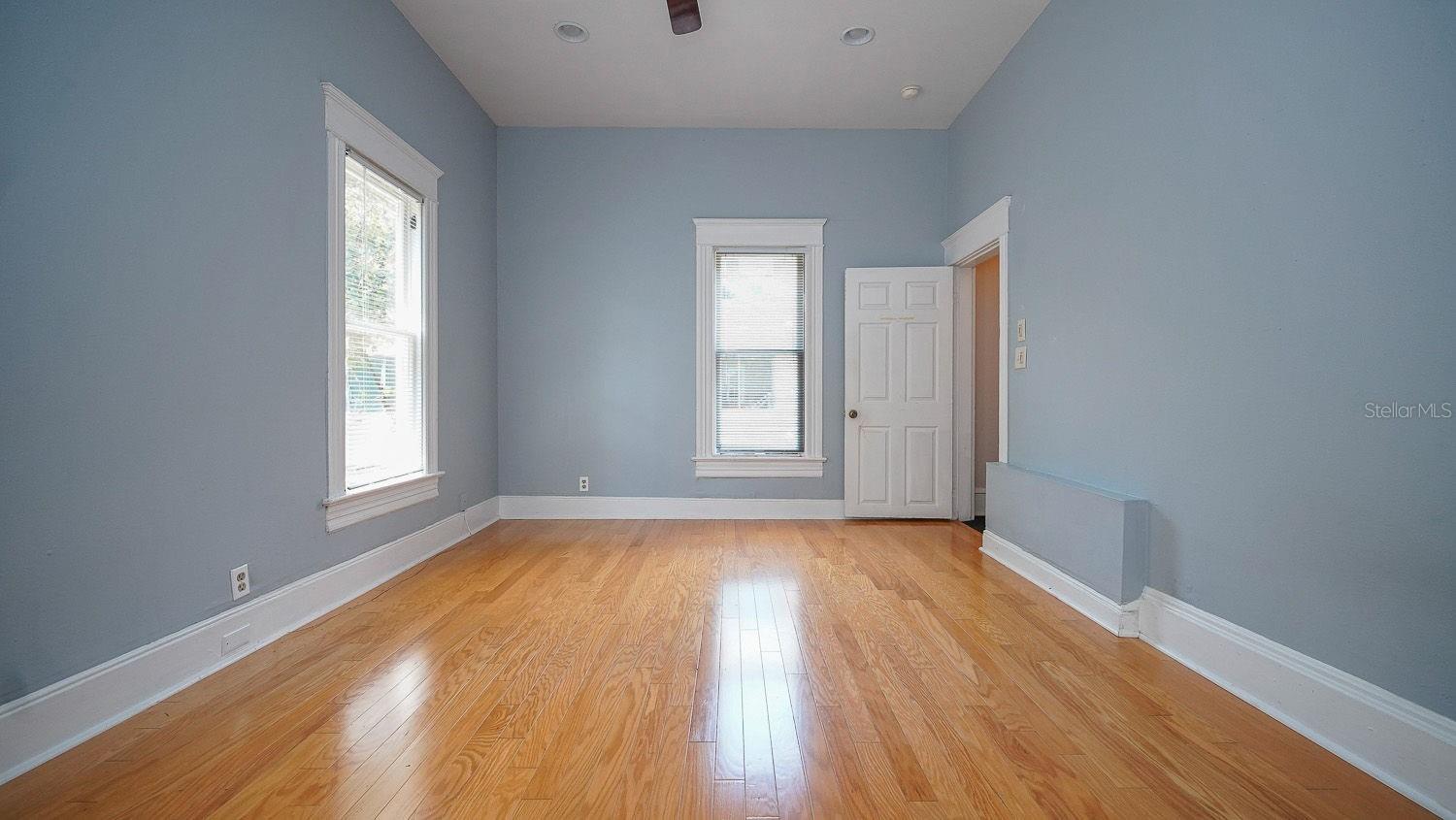 333 S PLANT AVE — photo 18