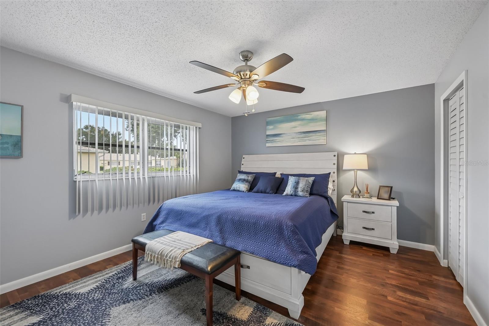 390 301 BLVD W #4D — photo 17