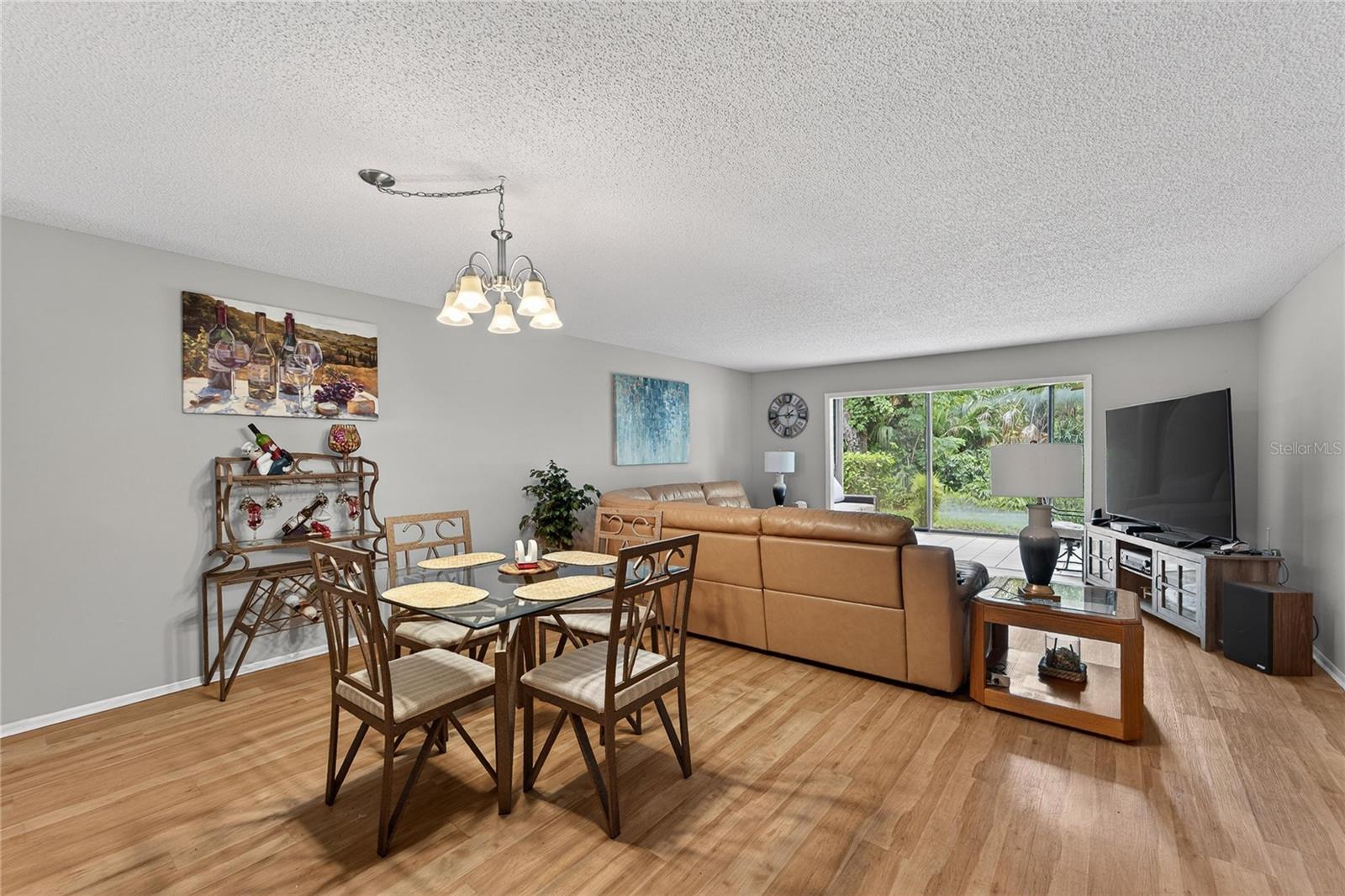 593 LAKESIDE DR #593 — photo 38