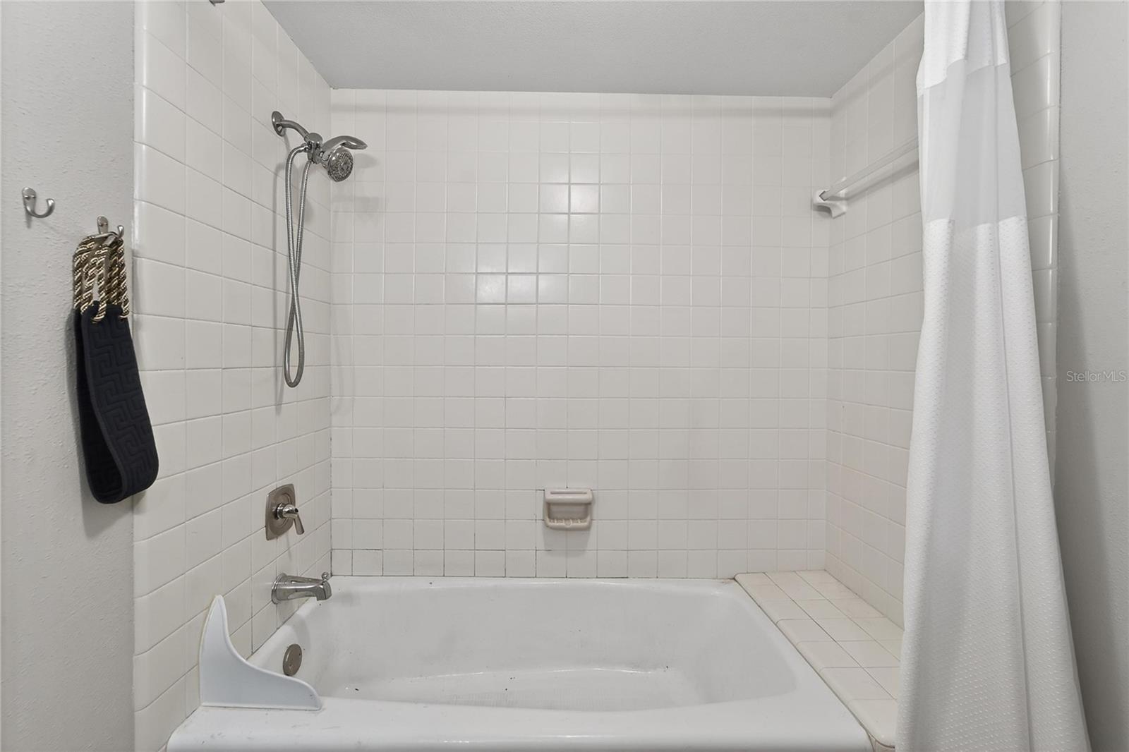 593 LAKESIDE DR #593 — photo 55