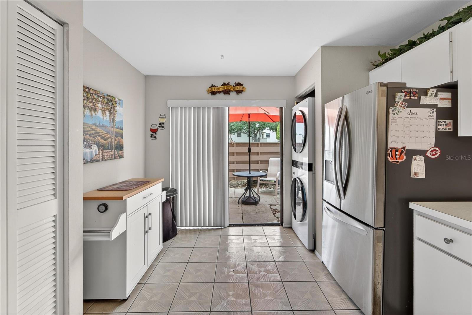 593 LAKESIDE DR #593 — photo 34